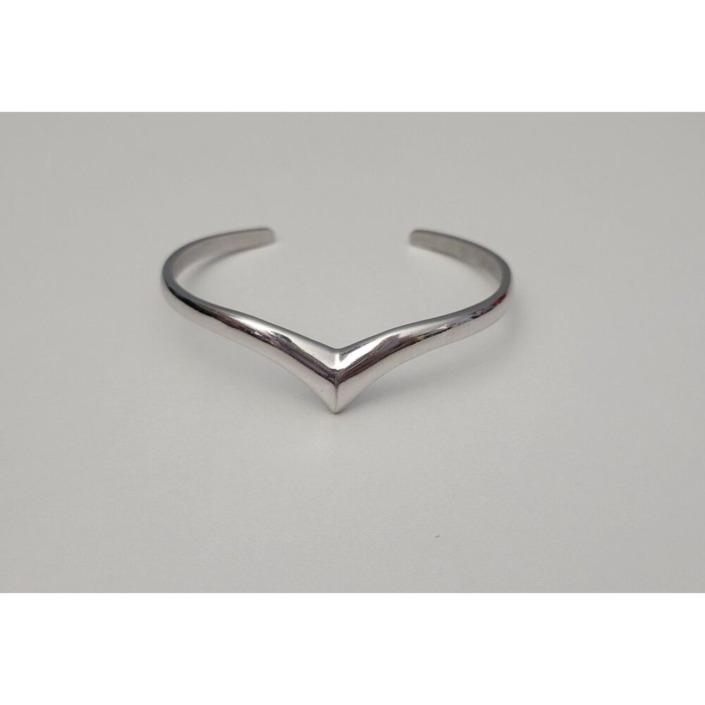 Vintage AVON Silver Tone Open Ended Cuff V Shaped Bracelet Chevron Design